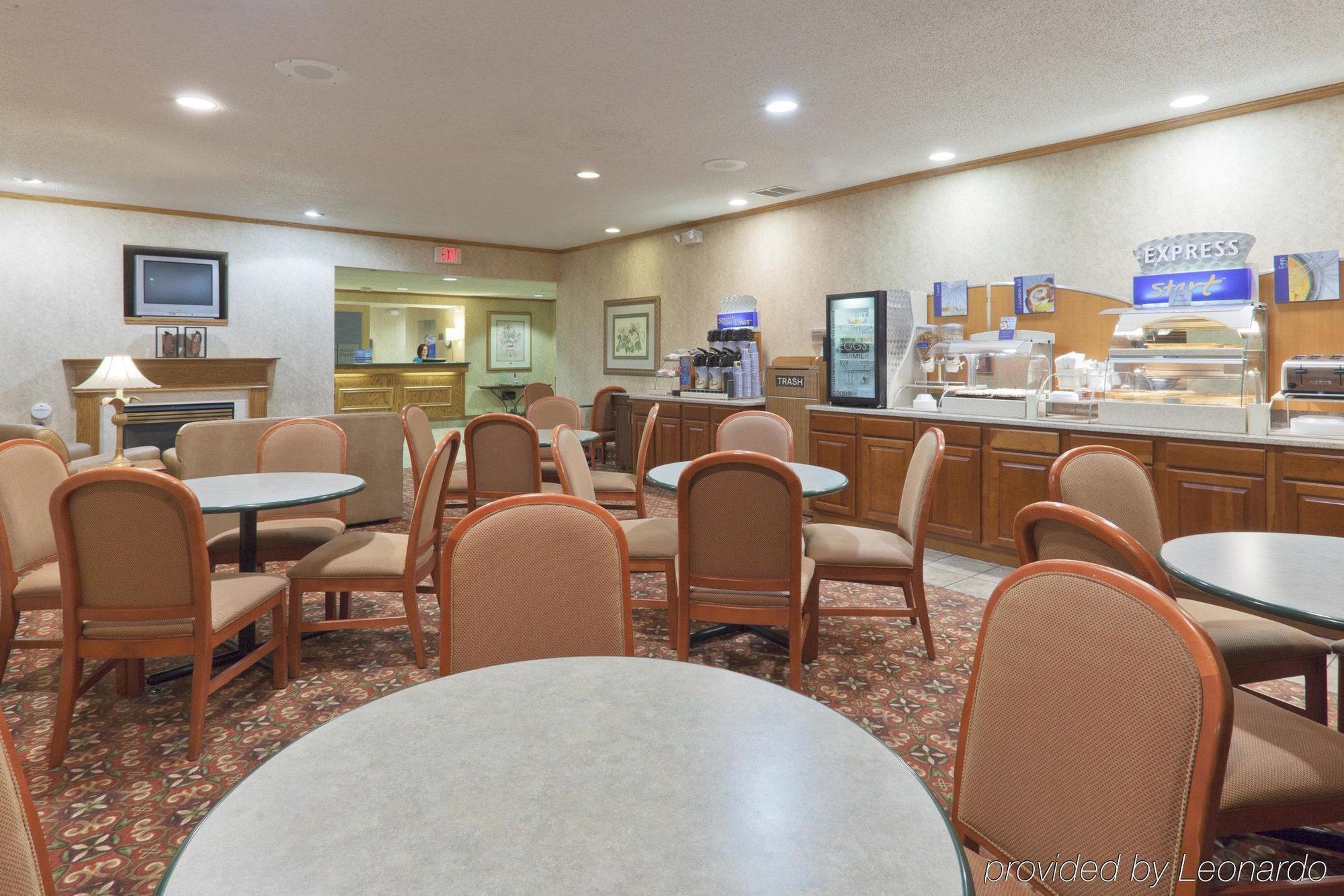 Holiday Inn Express Adrian By Ihg Restaurante foto